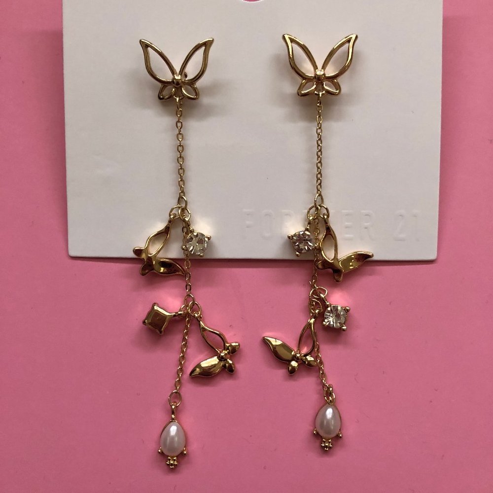 Faux Pearl Butterfly Earrings